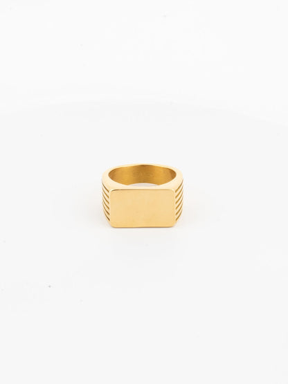 Seralyn™ PETAR RING | 18K Gold